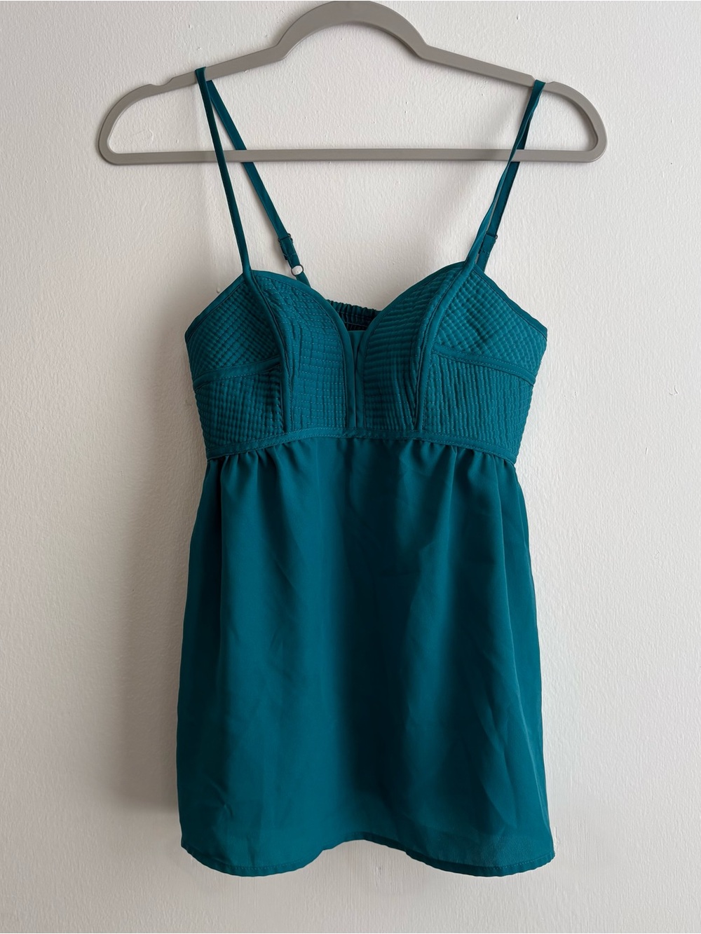 Xhilaration Teal Solid Smocked Sweetheart Cami Adjustable Straps Women’s S